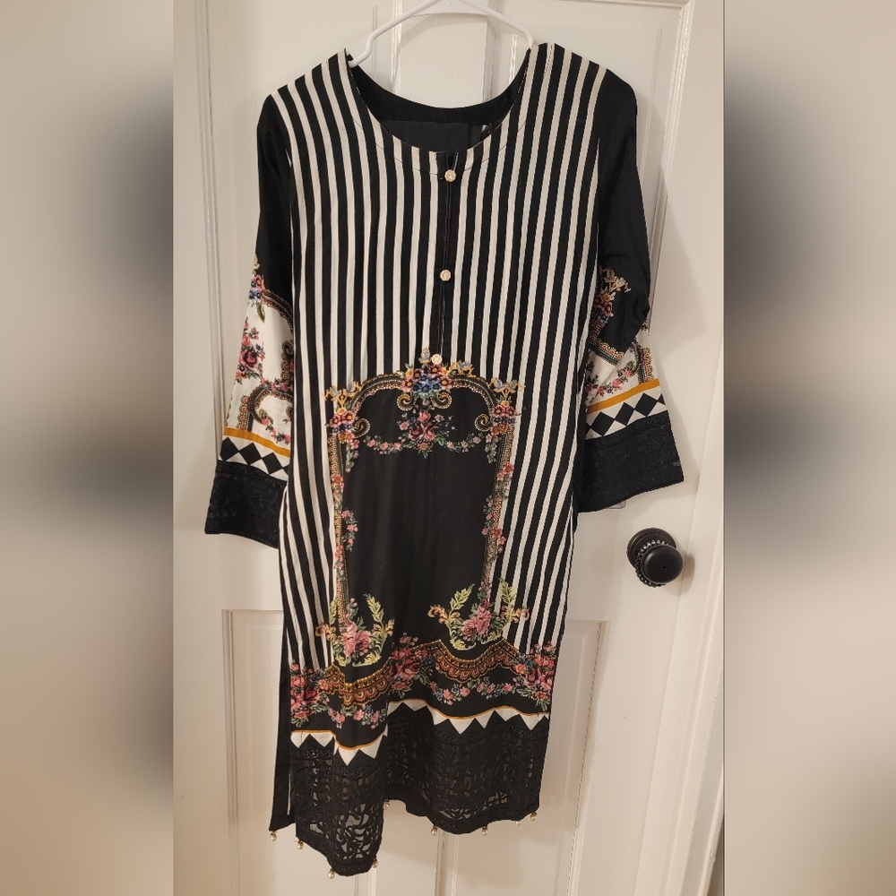Black Shalwar Kameez
